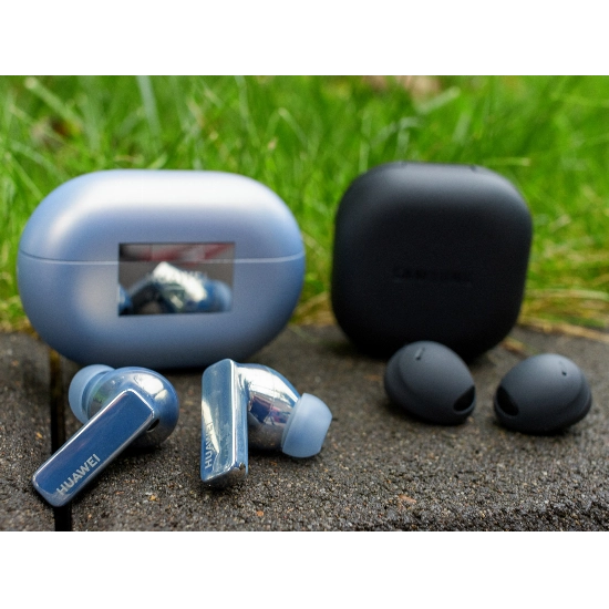 Битва За Безупречный Звук: Сравнение Samsung Galaxy Buds 2 Pro и Samsung Galaxy Buds 2