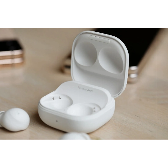 Samsung Galaxy Buds 2 Pro: Ваш Музыкальный Альянс с Будущим