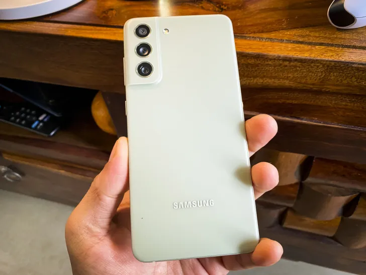 Samsung Galaxy S21 FE